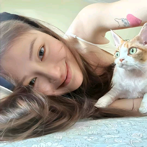 爱买的西瓜头像
