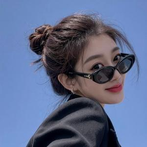 晴晴吃不饱2头像