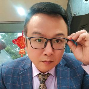 航拍平凡哥头像