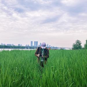 闵闵旅行头像