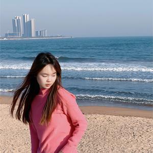 是静宝吖头像
