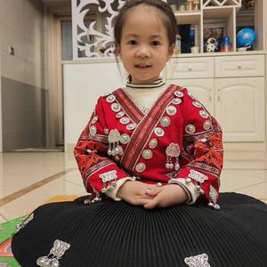 畲妹生活记头像