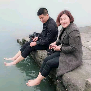 开心哥开心嫂头像
