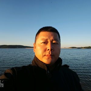大本事vlog头像