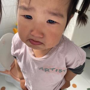 艳乐个宝头像