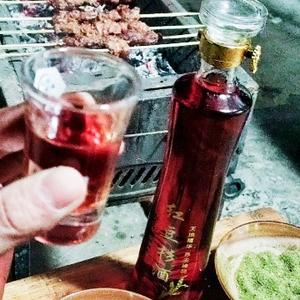 硒硒木头像