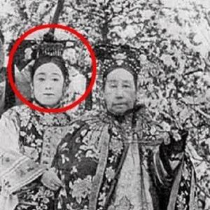 慈禧老太后头像