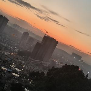 阿宇4R5E头像