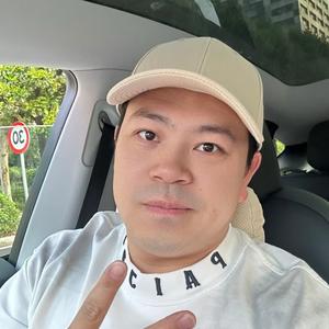 黄老板在武汉（日常）头像
