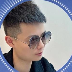 亮仔(胜仔团队)老婆待产中头像