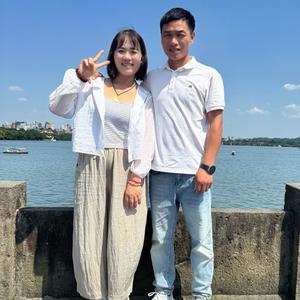 青青（中午11点28直播）头像