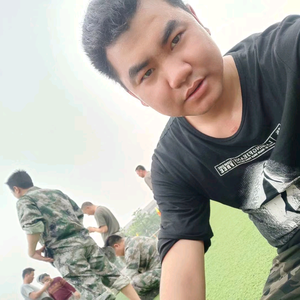 我是晨先生头像