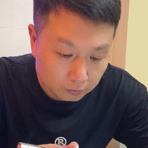 王朝玉婷头像