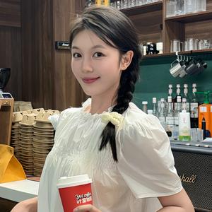 王同学和他的商家朋友头像