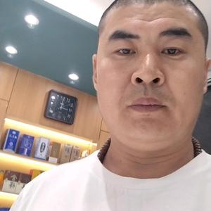 贺然在努力头像