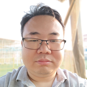 卢成志头像