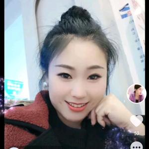 陂莹苹头像
