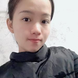 博学多才的李李妮头像