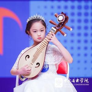 杨小田和她的学生们头像