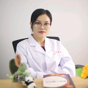心理医生卢和丽头像
