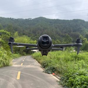 小廖航拍头像
