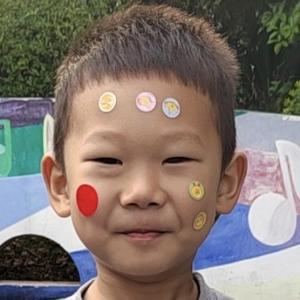 俊琦爸爸头像