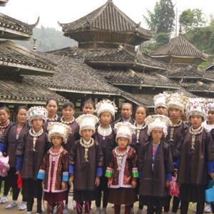 侗家园旅行头像
