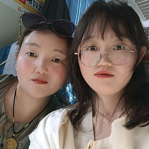 海燕母女在农村头像