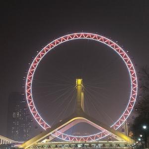 爱吃老母鸡的阿泽头像