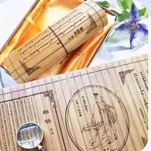 小小朵头像