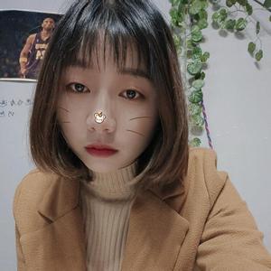 直率黄小钰头像