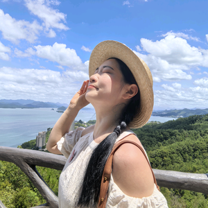 一啸而过头像