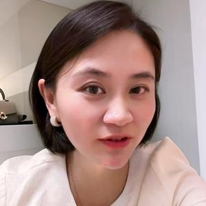 露露爱唠嗑（带娃中）头像