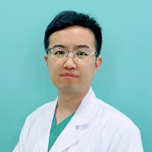 急诊石头哥头像