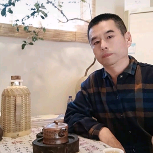 爱观察头像