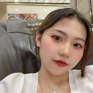 柯柯不喝可乐ya头像