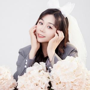 幸幸姐姐头像