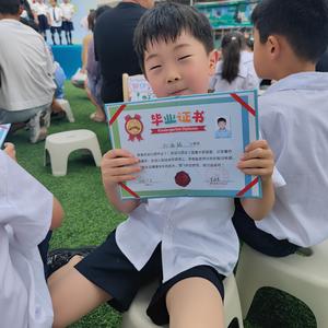 90青年摆烂头像