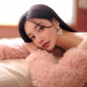 疯一样的小雅头像