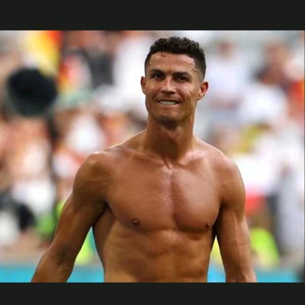 CR7浩楠头像