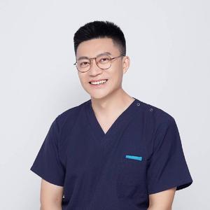 三明治全脸提升李磊头像