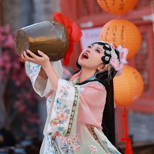龚玥