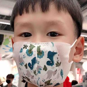 天佑摇摇晃晃头像