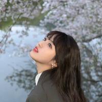 托晚风给予你头像