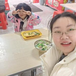 小deng头像