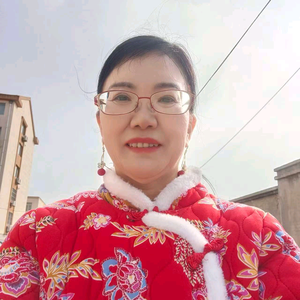 张鱼丸姐头像