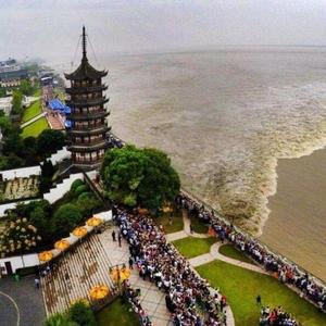 庐山之烟雨浙江潮头像