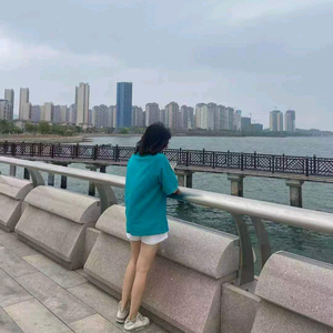 滢豆头像