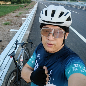 一路有李头像