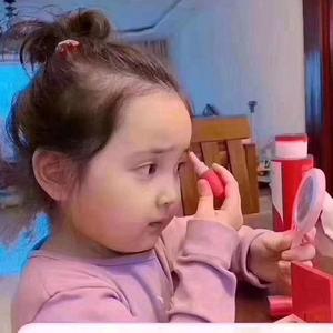 开心@_@果果头像